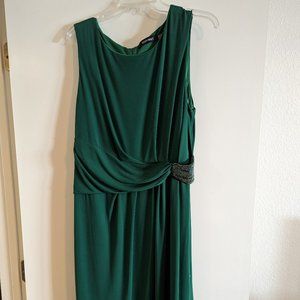 Ellen Tracy Emerald Green Sheath with Accent Beading